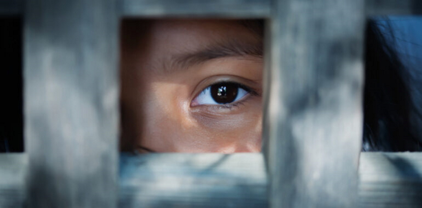 Полиция возбудила уголовное дело после инцидента с девочкой-подростком в Карагандинской области