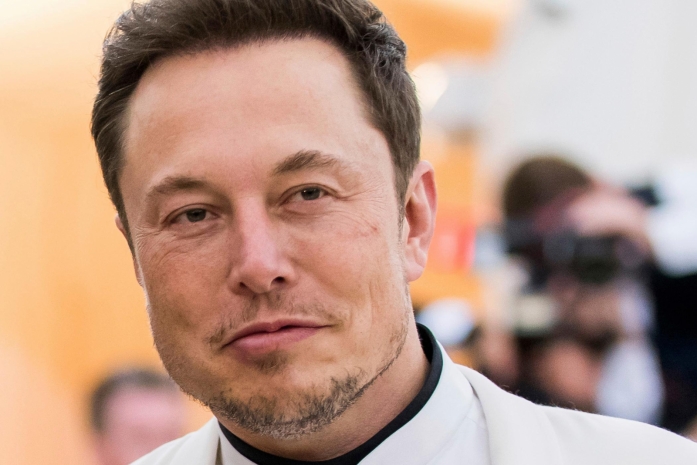 Илон Маск пригласил в Clubhouse Владимира Путина