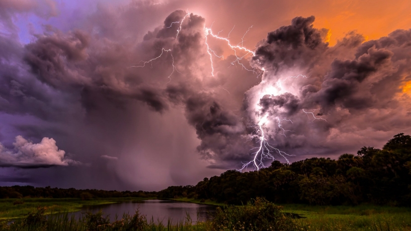 Сильный дождь и грозу прогнозируют в горах Алматы