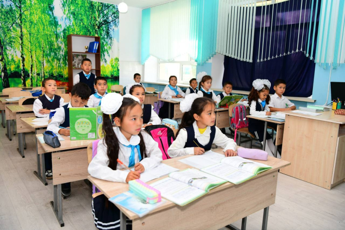 Около 20 миллиардов тенге перечислено родителям на подготовку детей к школе