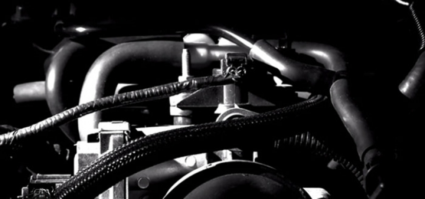 Ford представил тизер спорткара Mustang GT350