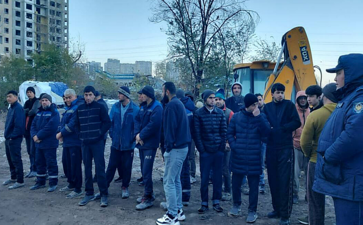 Свыше 100 нелегальных трудовых мигрантов выявили в Алматы