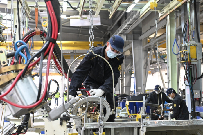 Машиностроение и химпром – какие отрасли показали наибольший рост в 2025 году