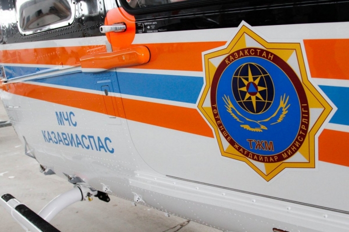 Мужчину зажало между грузовиками в Карагандинской области