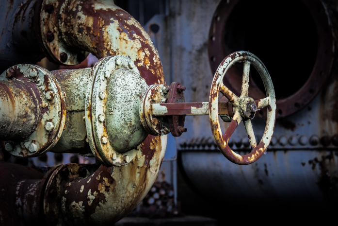 Почему в ВКО услуги водоотведения дорожают, а сети не ремонтируют