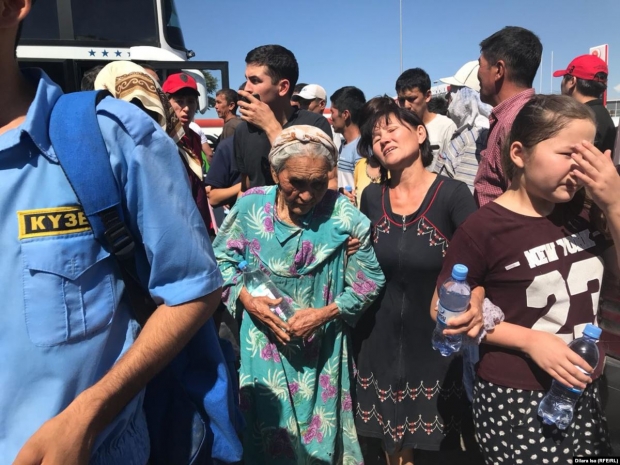 Один из снарядов взорвался перед нами — истории женщин из АрысиЭксклюзив