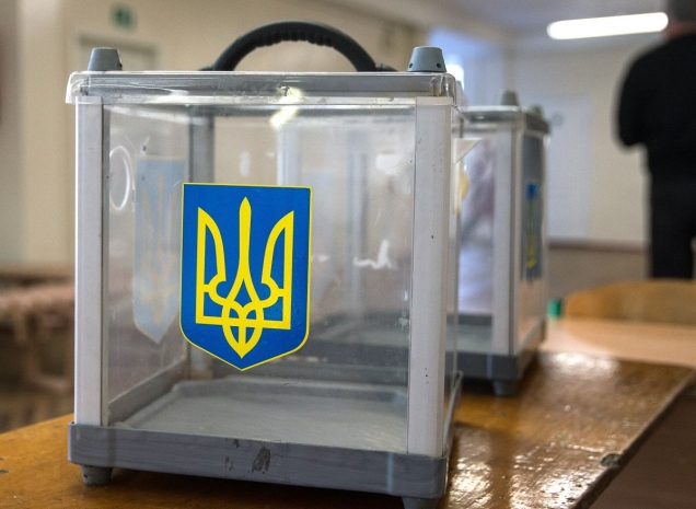На Украине стартовал второй тур президентских выборов