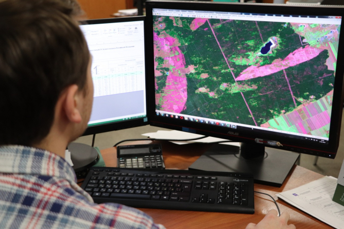 В Казахстане увеличат штраф за выброс мусора в неположенном месте