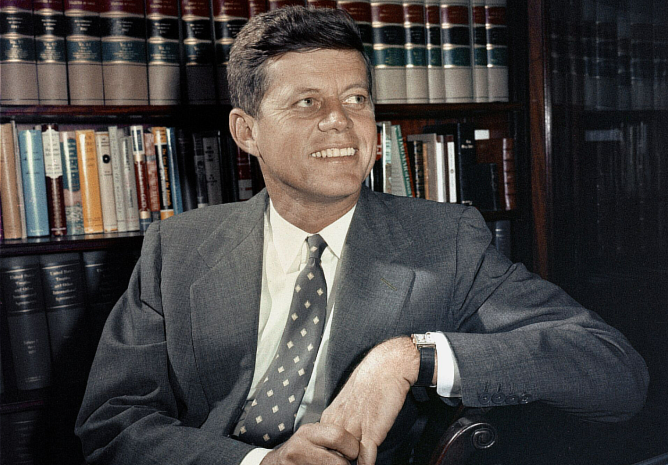 Netflix снимет сериал про президента США Джона Кеннеди