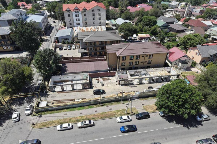 Очередную незаконную автомойку снесли в Алматы