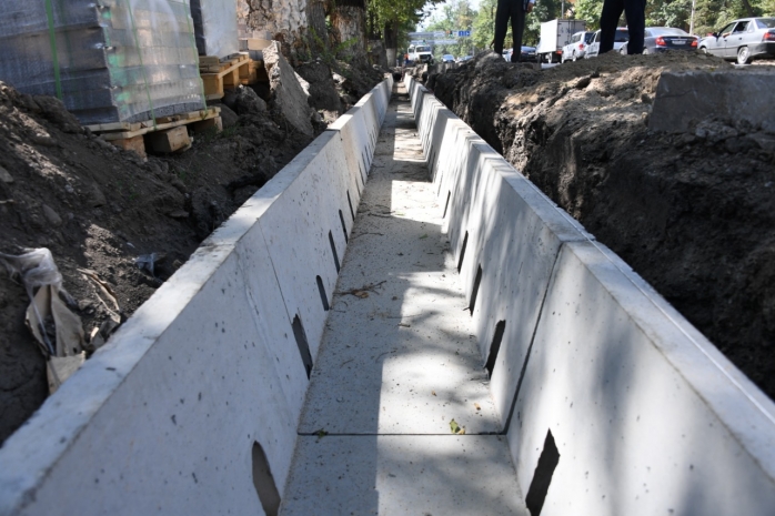 В Алматы на ночь ограничат движение транспорта на участке улицы Оспанова