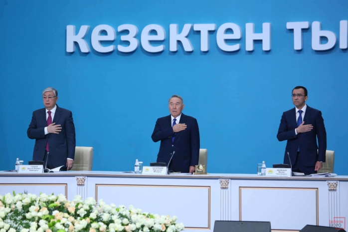 Назарбаев назвал Токаева самым достойным кандидатом на пост президента