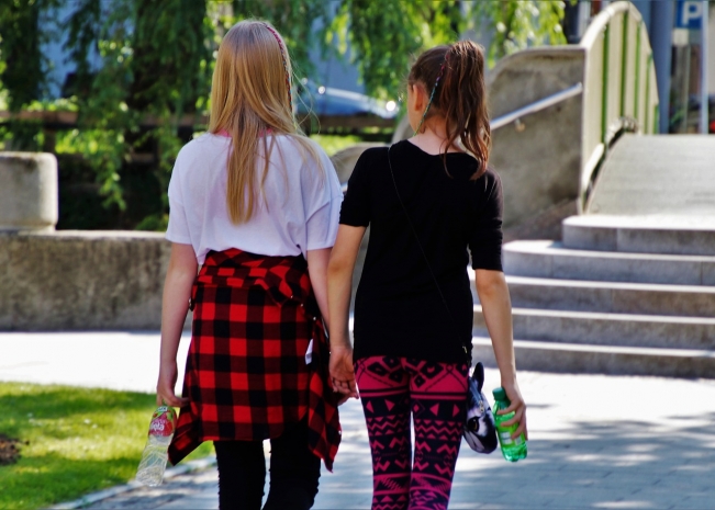 Свыше 800 правонарушений среди несовершеннолетних выявили в Алматы