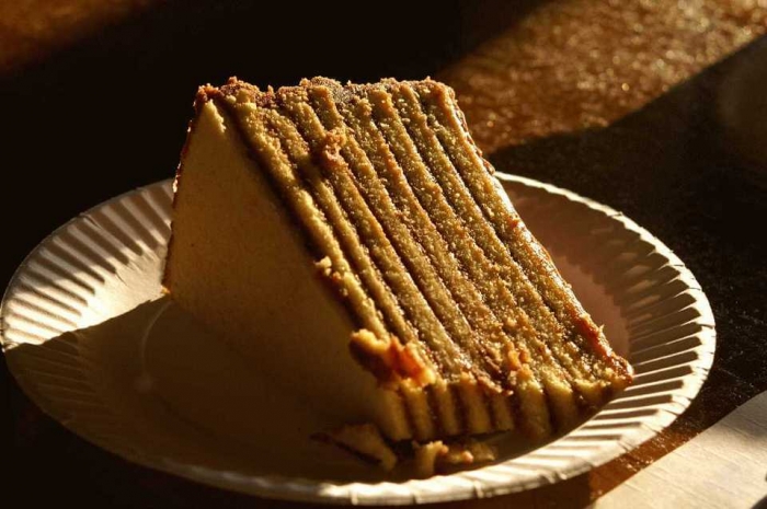 Мужчина расстроился из-за отсутствия гостей на дне рождения и умер