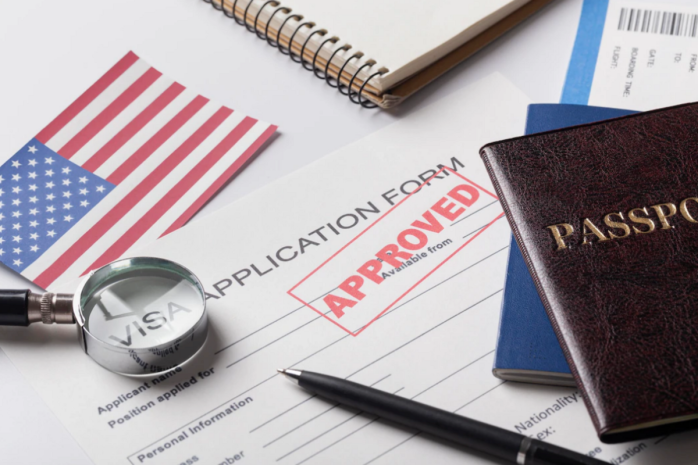 Условия выдачи туристических и деловых виз ужесточают США