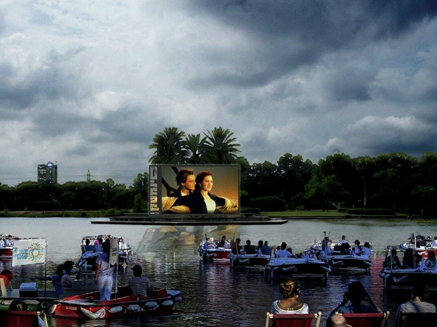 Плавучий кинотеатр открывают в Тель-Авиве