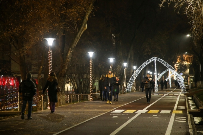 Новые LED-светильники установят в 2019 году на 120 улицах Алматы
