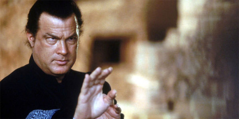 Стивен Сигал приедет в Кыргызстан на игры кочевников