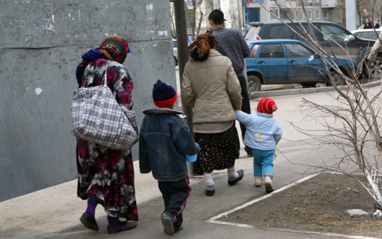 Более 1000 нелегальных таксистов и попрошаек оштрафовали в Астане с начала года