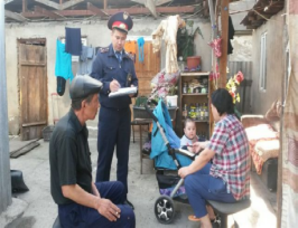 Алматинская полиция взялась за семейных дебоширов