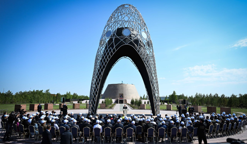 Не следует субъективно политизировать историю – Токаев