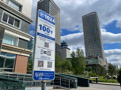 Депутат заявил об отмене частных платных парковок в Астане и Алматы