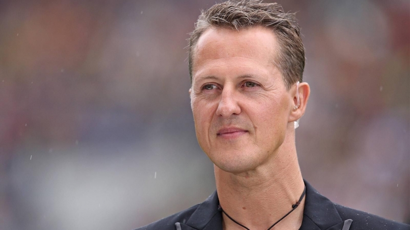 Шумахер выписался из больницы и уехал из Франции