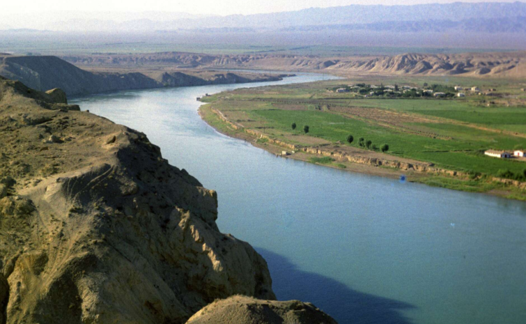 Узбекистан забирает 80% стока Сырдарьи на фоне дефицита