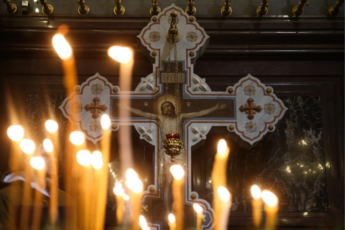 Молебен о спасении от эпидемии коронавируса отслужили в Москве