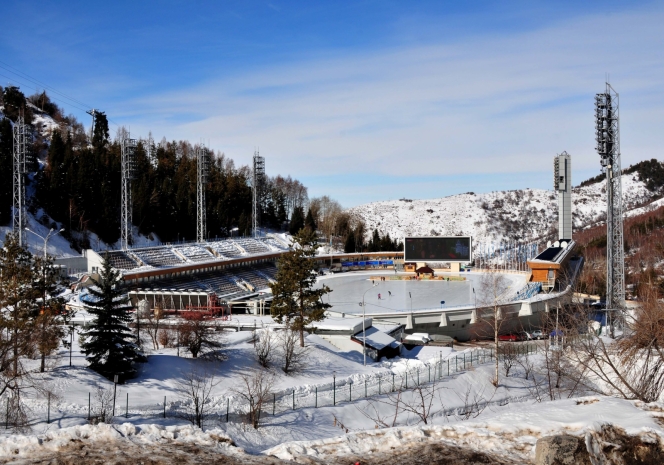 В Алматы автобусный маршрут до «Медеу» переведен на зимний график