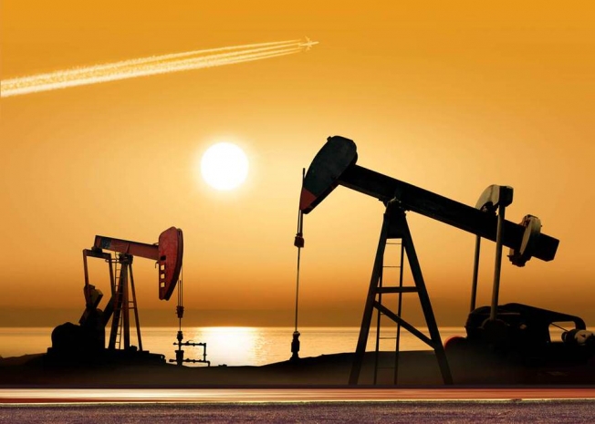 Нефтяные компании Актау будут брать на работу студентов без опыта