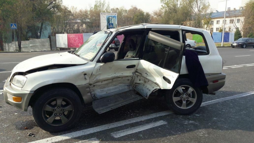 76-летняя пенсионерка спровоцировала ДТП в Алматы