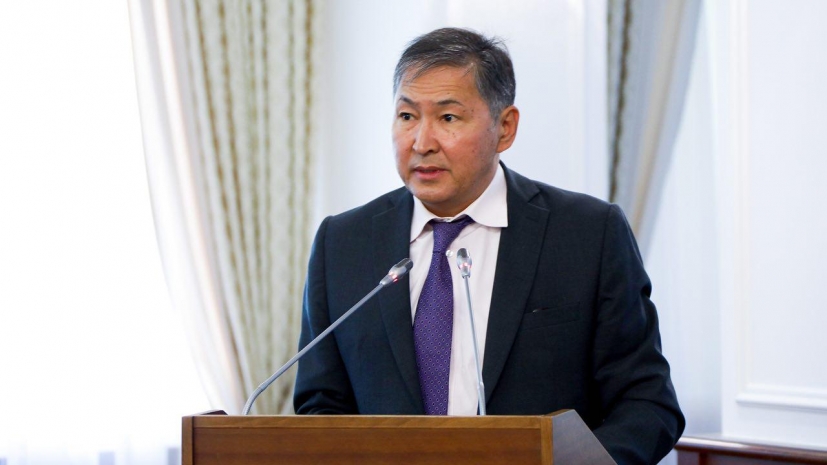 Сагадиев о грантах: каждый год заходит новое поколение неопытных родителей и детей