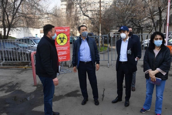 Объекты торговли и сферы услуг прекратили работу в Алматы