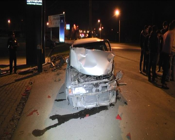 В Алматы Nissan сбил трех пешеходов. Фото