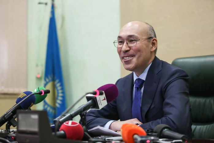 Келимбетов призвал казахстанцев к спокойствию