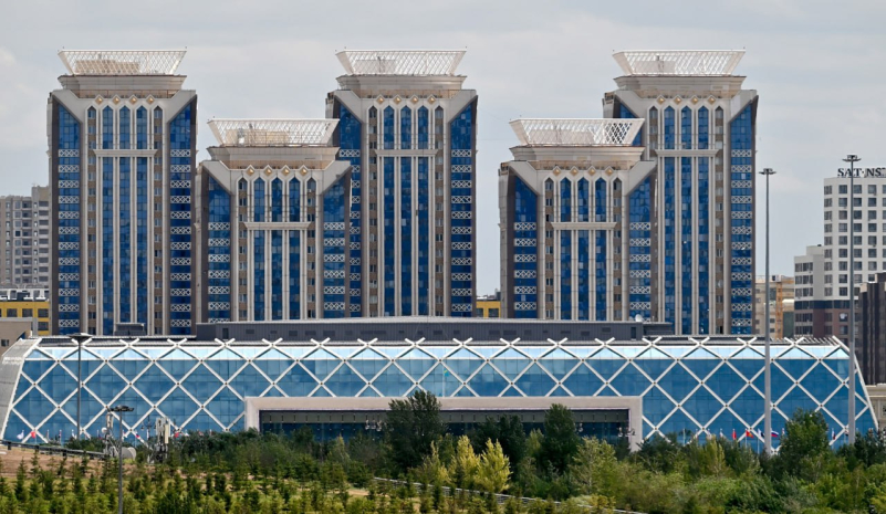 55 земельных участков возвращены государству в Астане