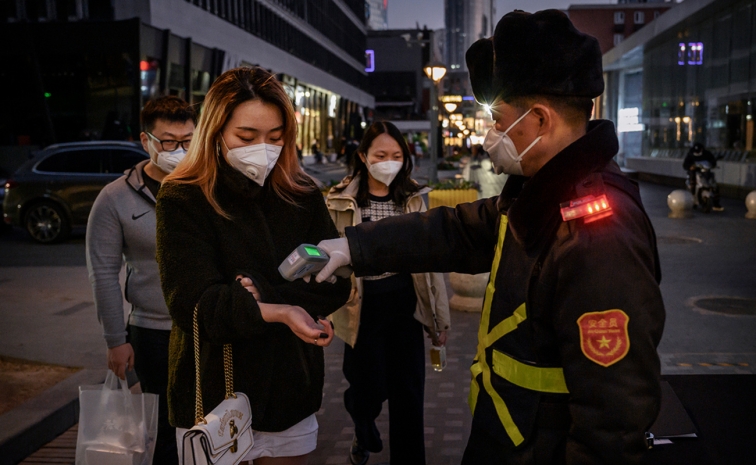 Более миллиона случаев заражения COVID-19 выявили в провинции Китая