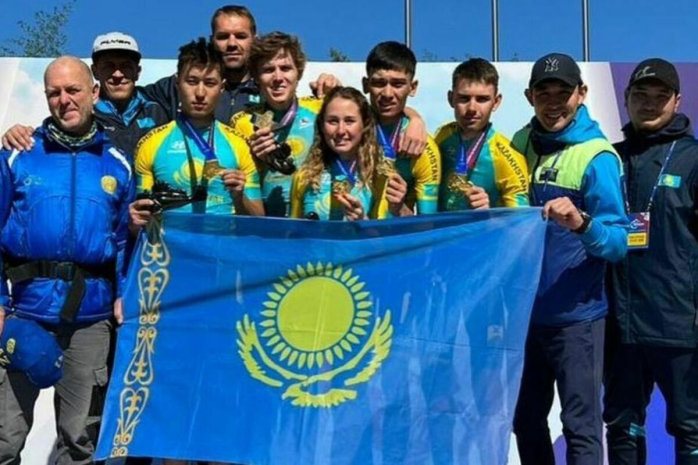 Четыре медали в копилке казахстанской команды по маунтинбайку
