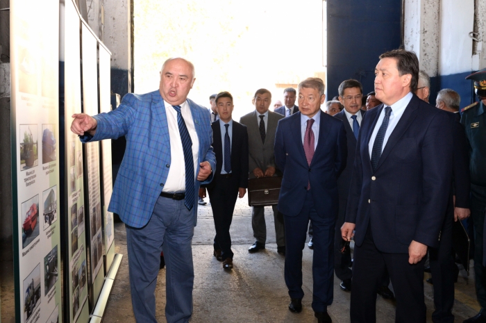 Аскар Мамин поручил закончить автокоридор «Центр-Восток» в 2019 году