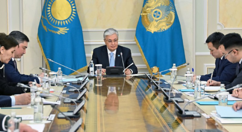 Организовать пункты по восстановлению утраченных документов поручил Токаев