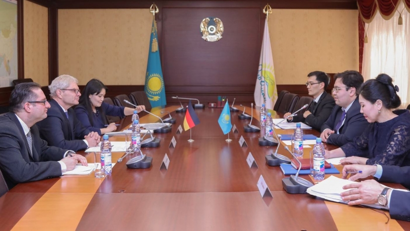 В Астане обсудили развитие сотрудничества с Германией