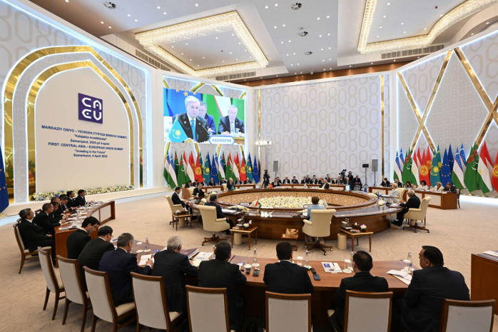 Токаев предложил создать исследовательский центр по редкоземельным металлам в Астане