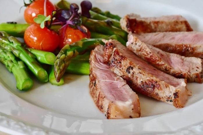 Чем опасно исключение мяса из рациона – ученые