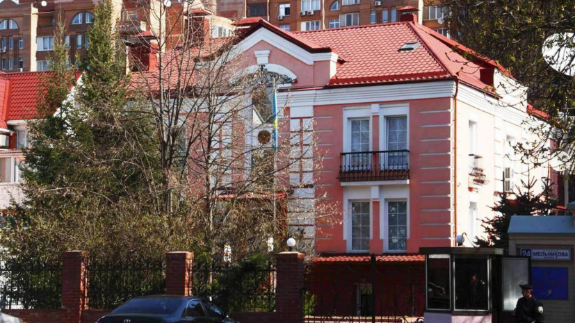 Восемнадцать казахстанцев не выходят на связь в Украине