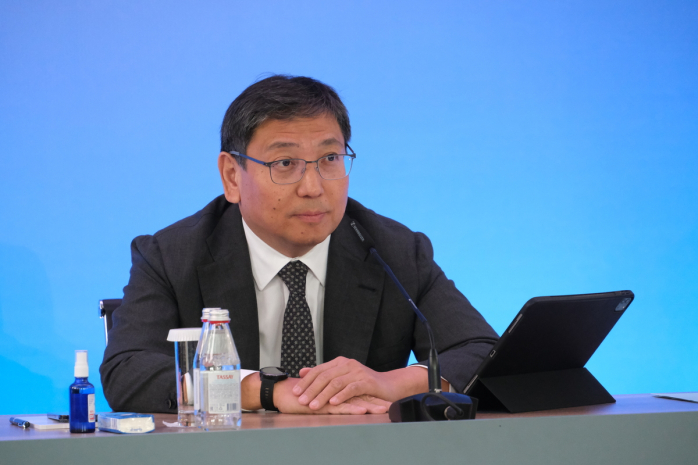 Акимат Алматы предупредил о фейковой рассылке от имени Ерболата Досаева