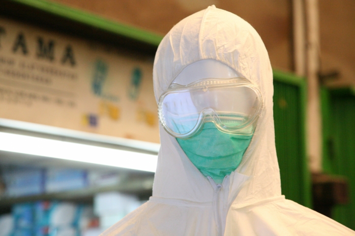 Пограничники предотвратили вывоз партии защитных костюмов из Казахстана