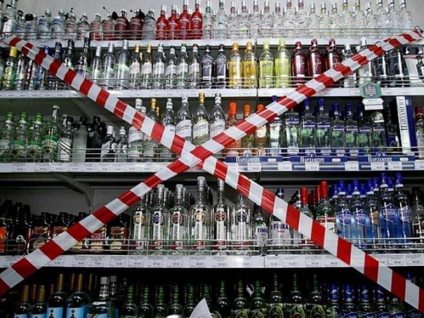 В населенном пункте ЮКО перестали продавать алкоголь и сигареты