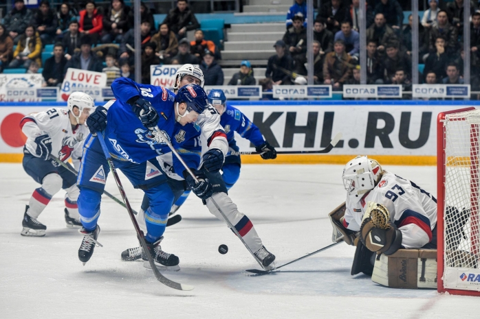 «Барыс» поборется за выход в финал Восточной конференции КХЛ