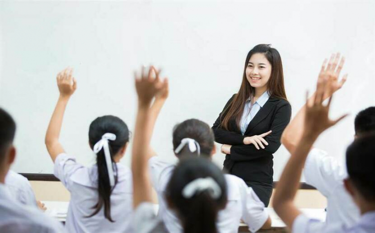 Более 10 тысяч молодых педагогов трудоустроены в Казахстане